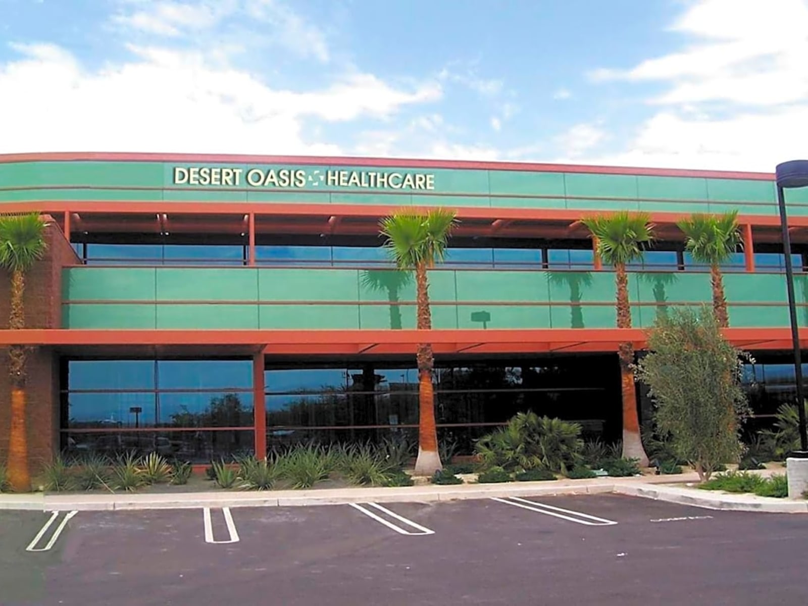 Desert Oasis Healthcare workplace