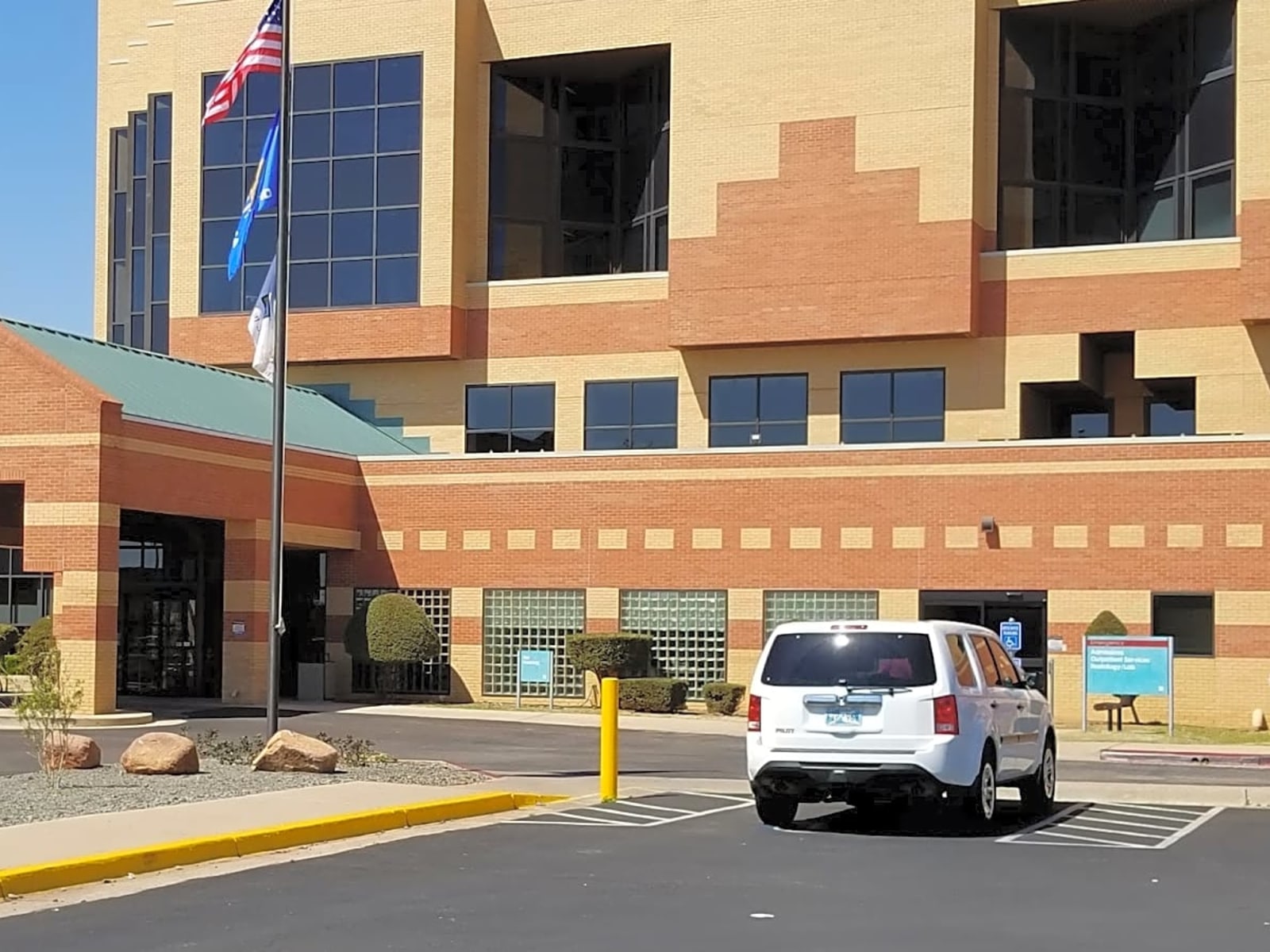 Jackson County Memorial Hospital Authority workplace