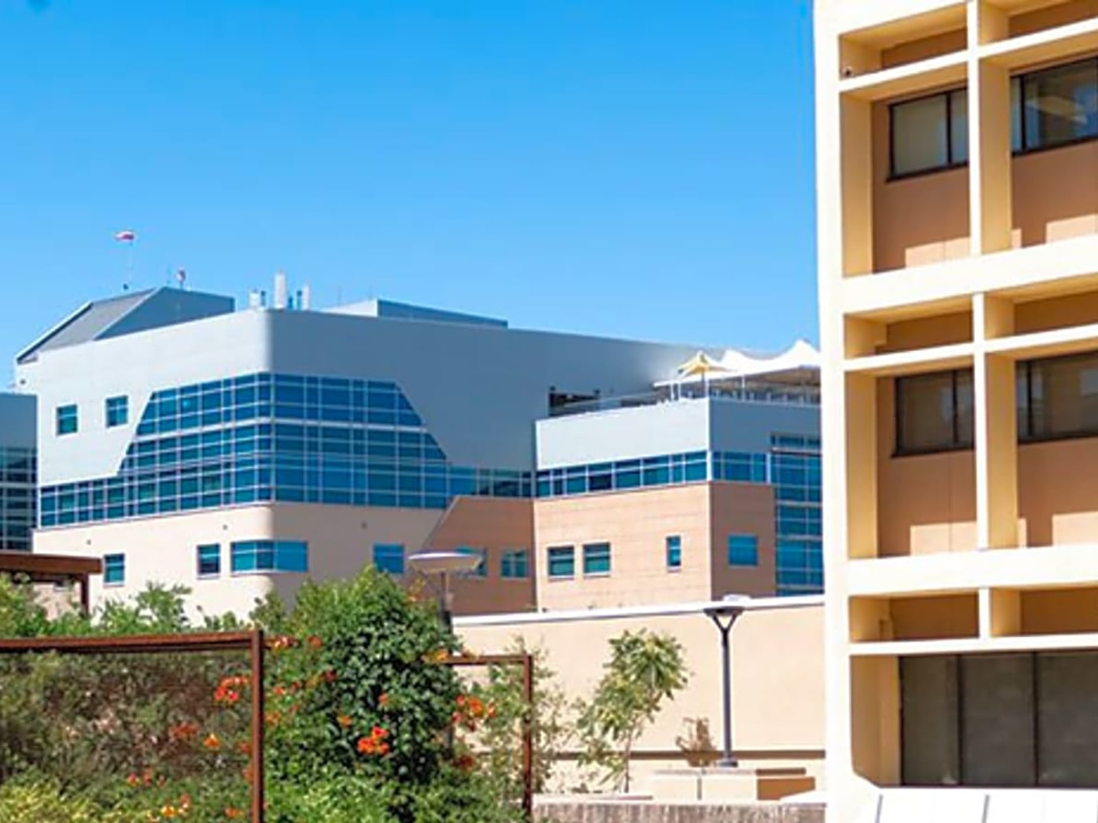 UNM Hospital workplace
