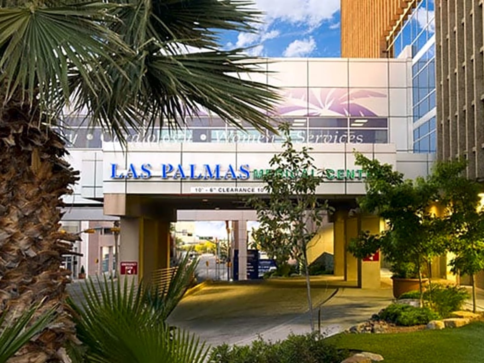 Las Palmas Medical Center workplace