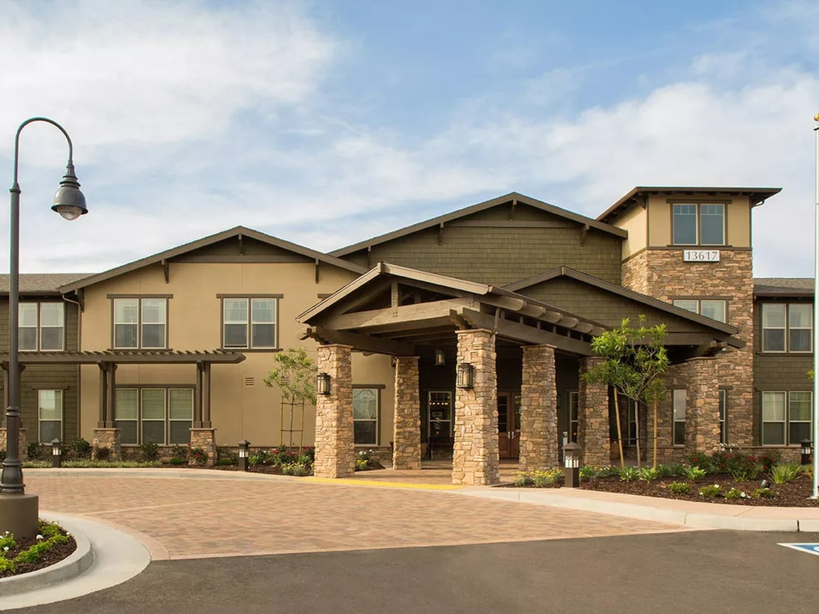 Oakmont Senior Living workplace