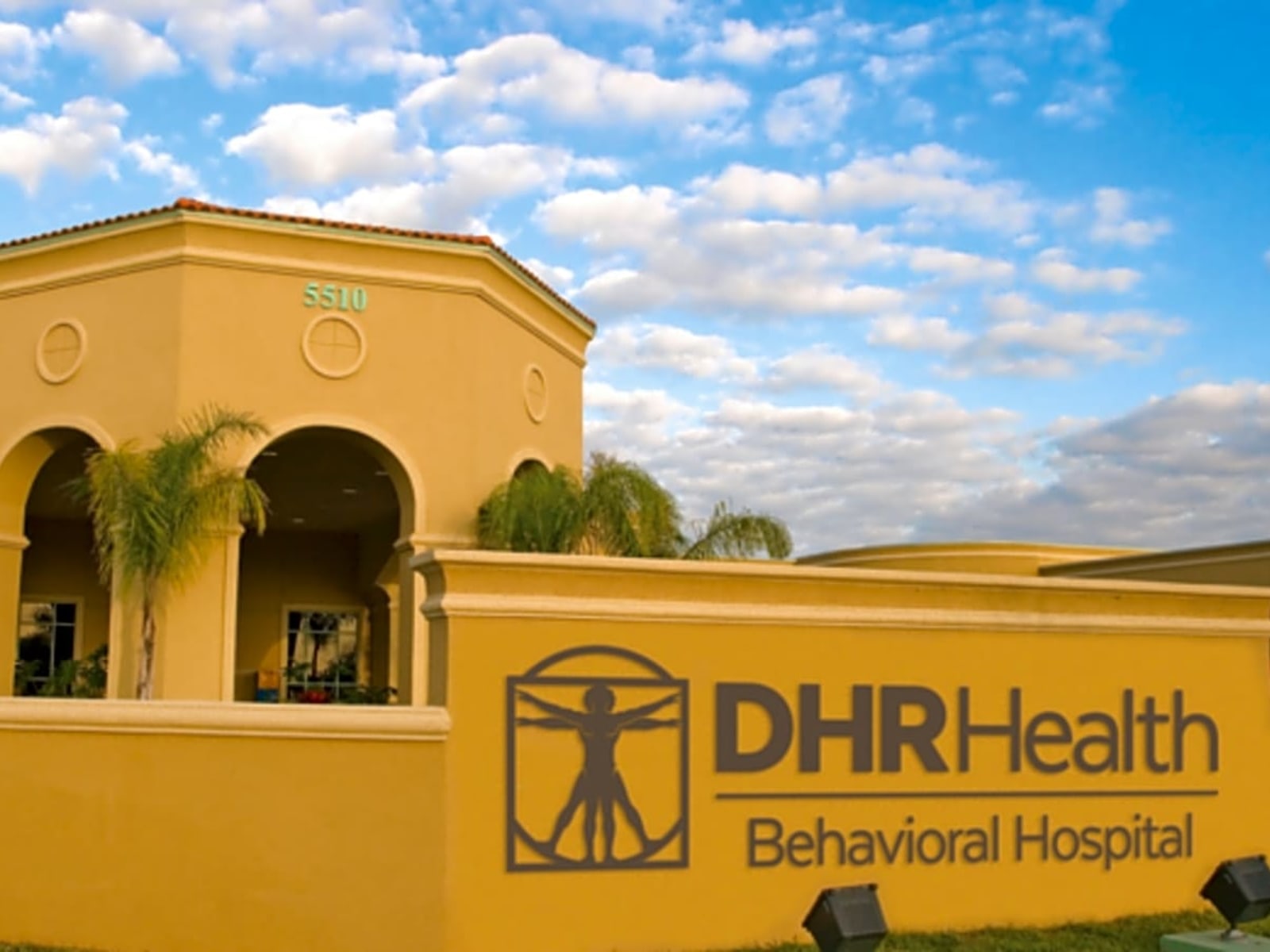 DHR Health photo