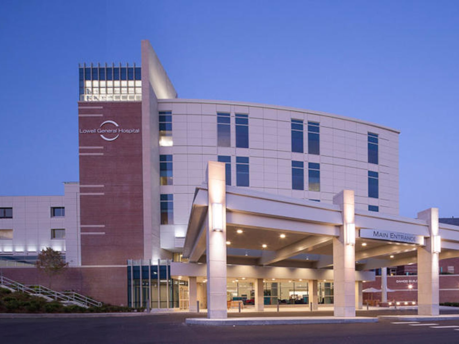 Tufts Medicine workplace
