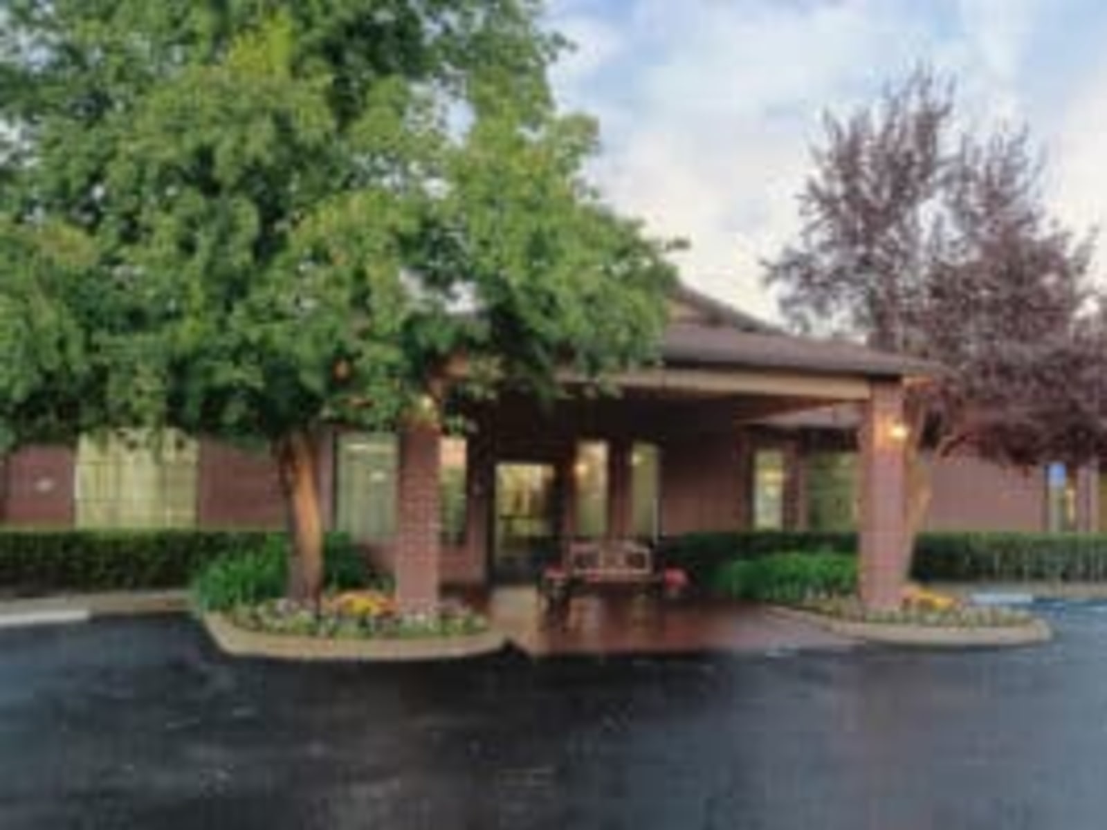 Auburn Post Acute workplace