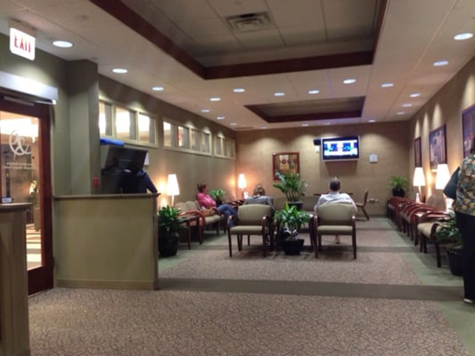 Illinois Sports Med & Ortho Surgery Ctr workplace