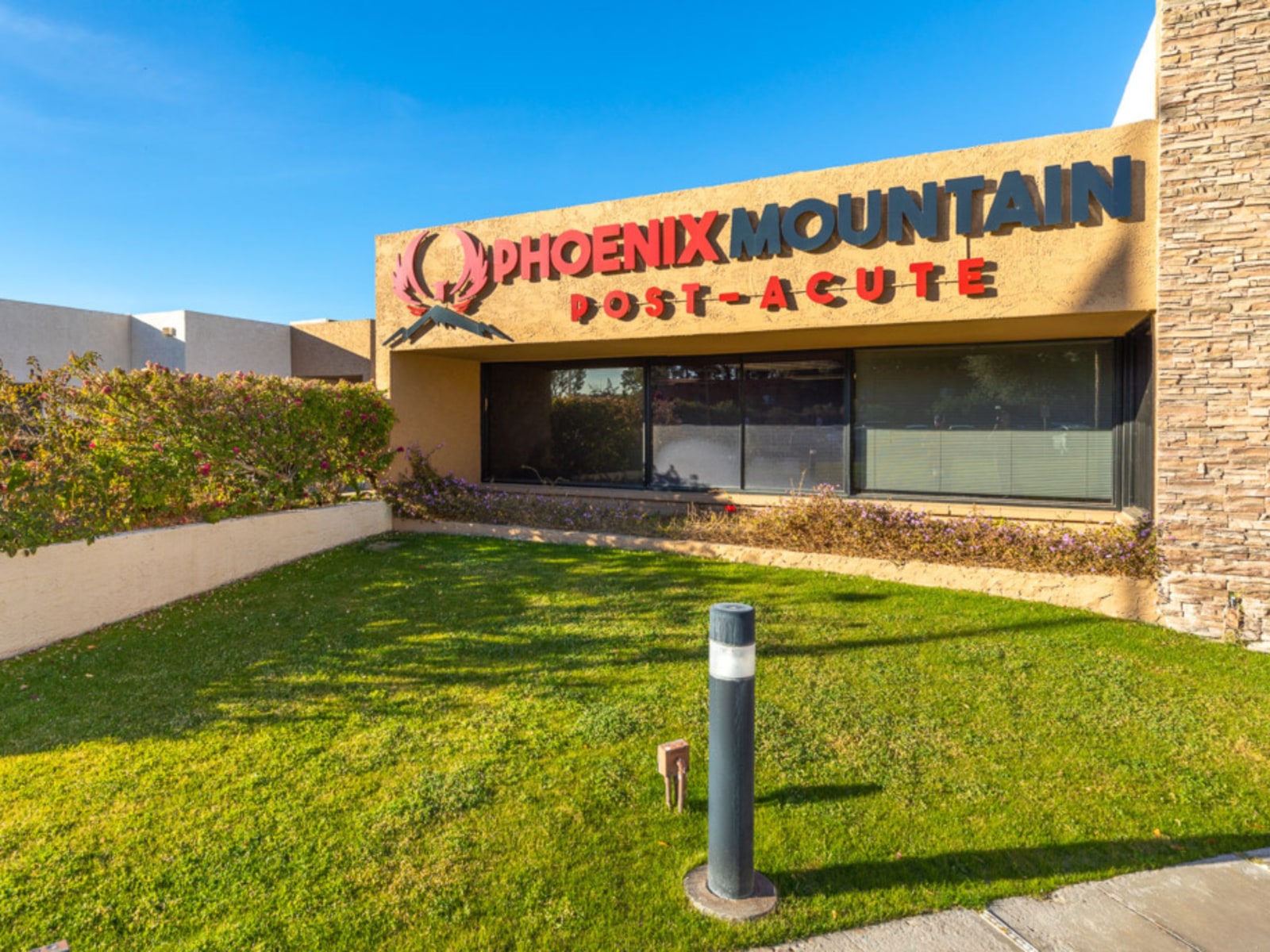 PHOENIX MOUNTAIN POST ACUTE workplace