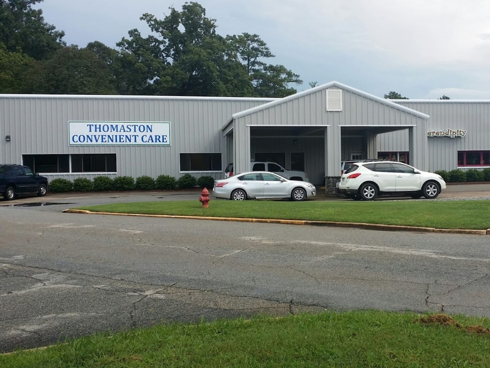Thomaston Convenient Care workplace