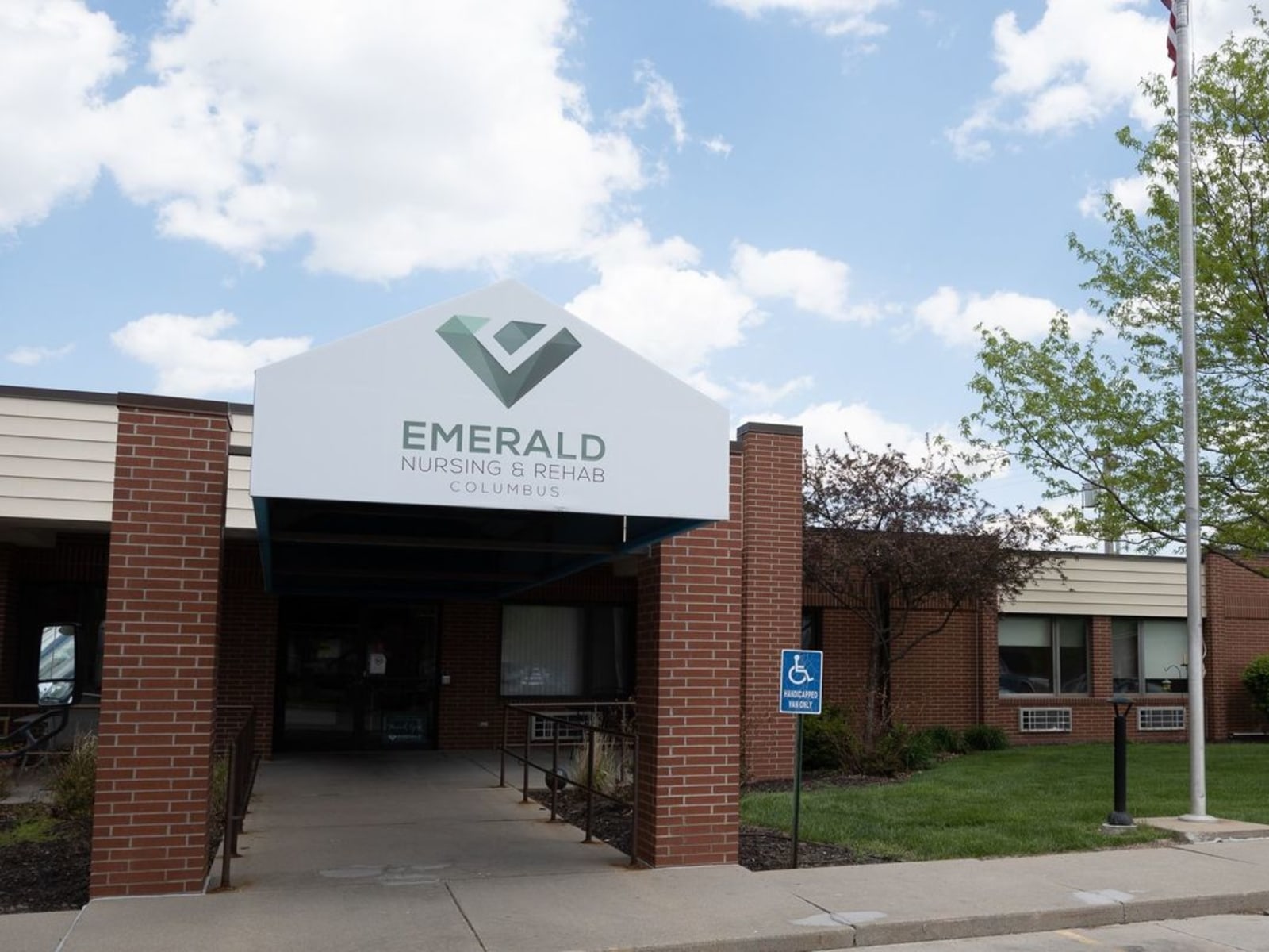 Emerald Nursing and Rehab Columbus workplace