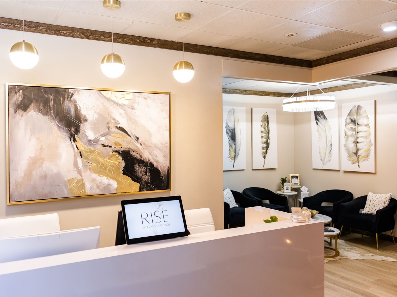 Rise Wellness Lounge workplace