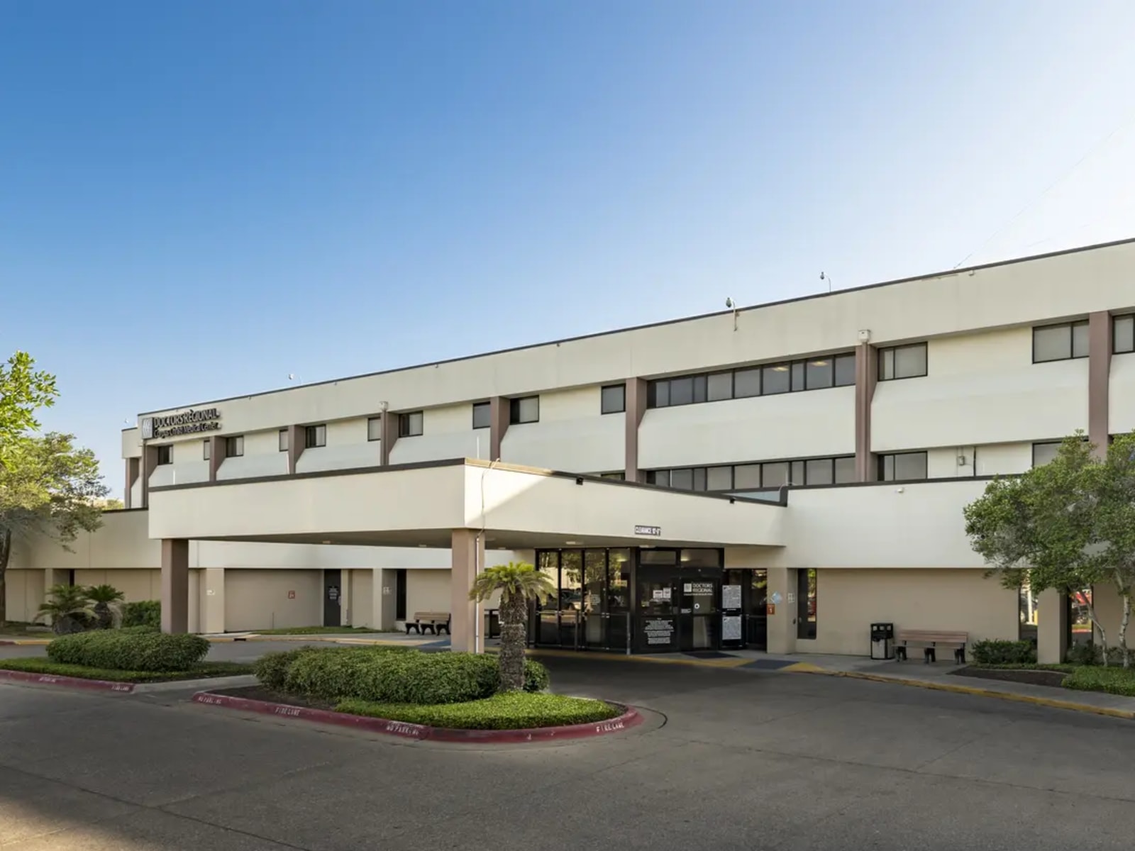 Doctors Regional Medical Center workplace