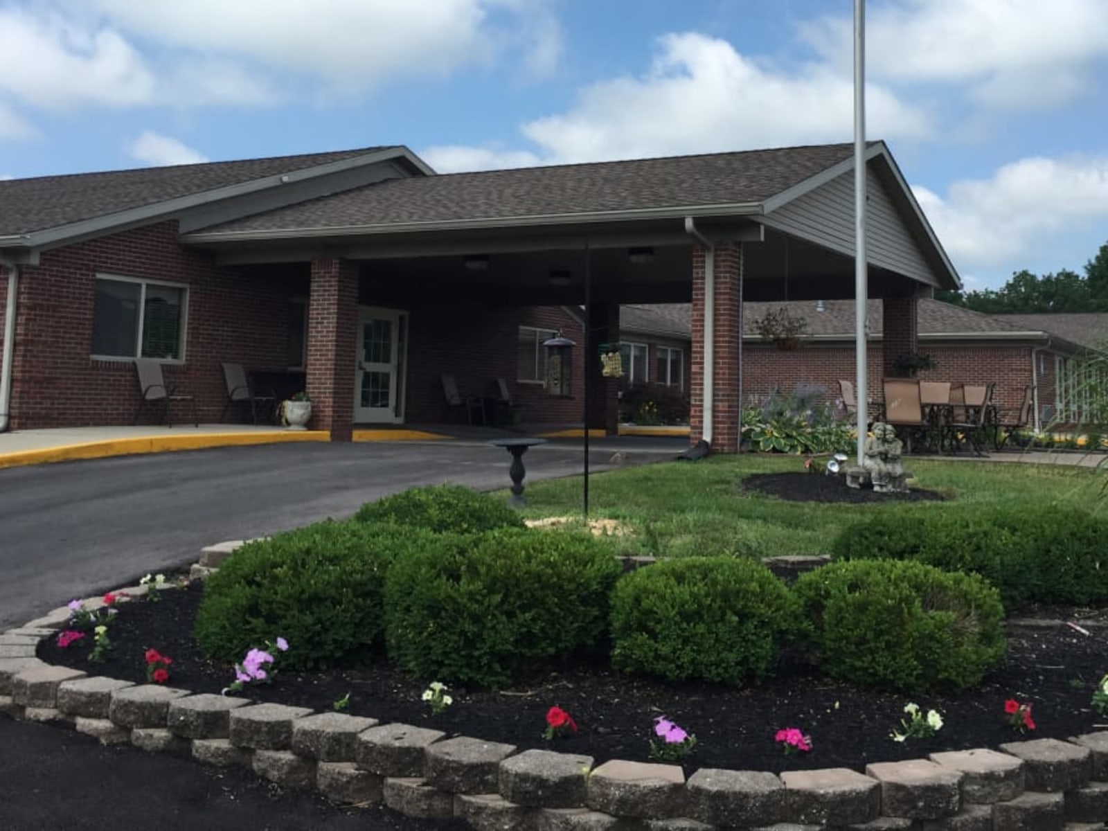 Owen Valley Rehabilitation and Healthcare Center workplace