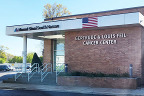 Mount Sinai South Nassau Hospital workplace