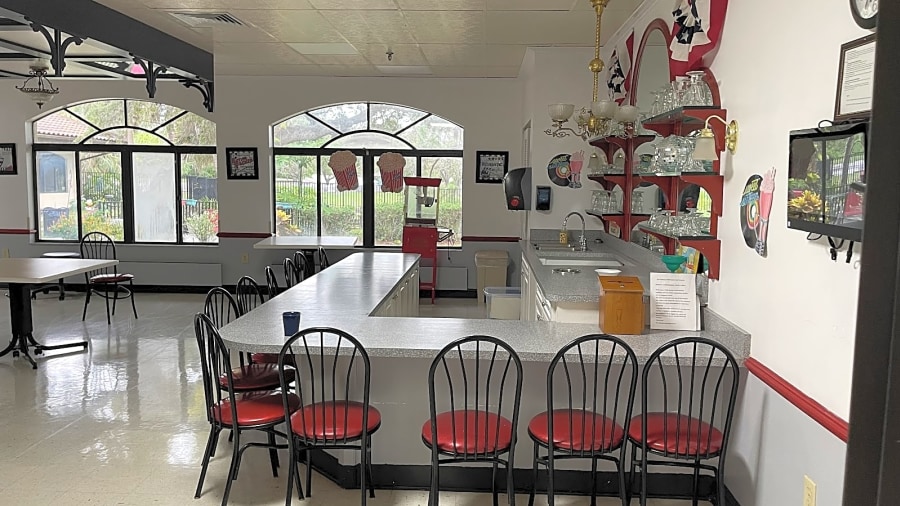 The Springs at Lake Pointe Woods workplace