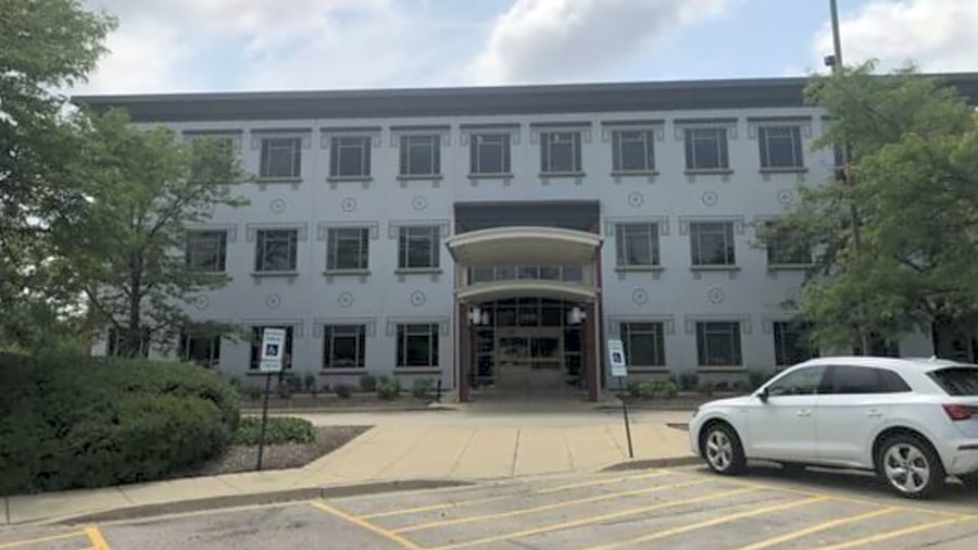 Illinois Bone & Joint Institute workplace