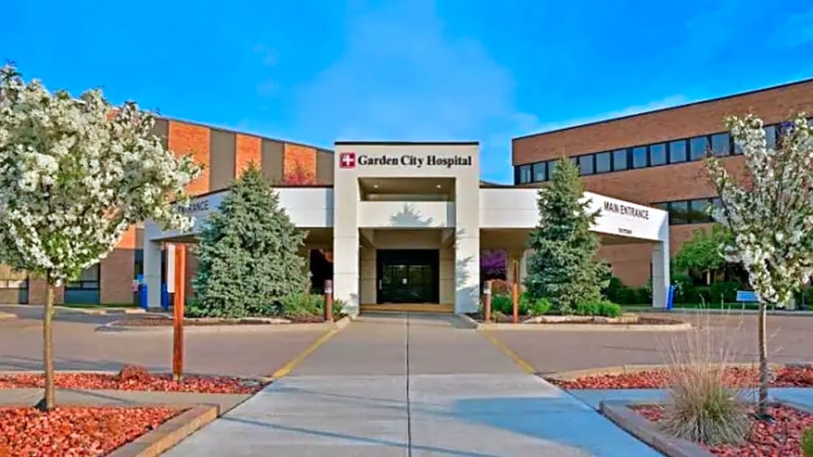 Garden City Hospital workplace