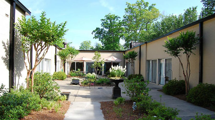 Decatur Center for Nursing and Healing workplace