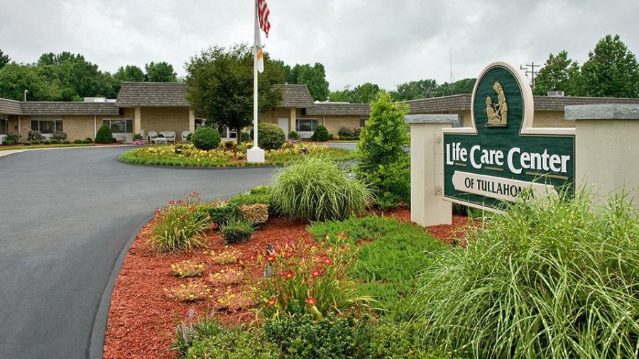 A photo of Life Care Center of Tullahoma
