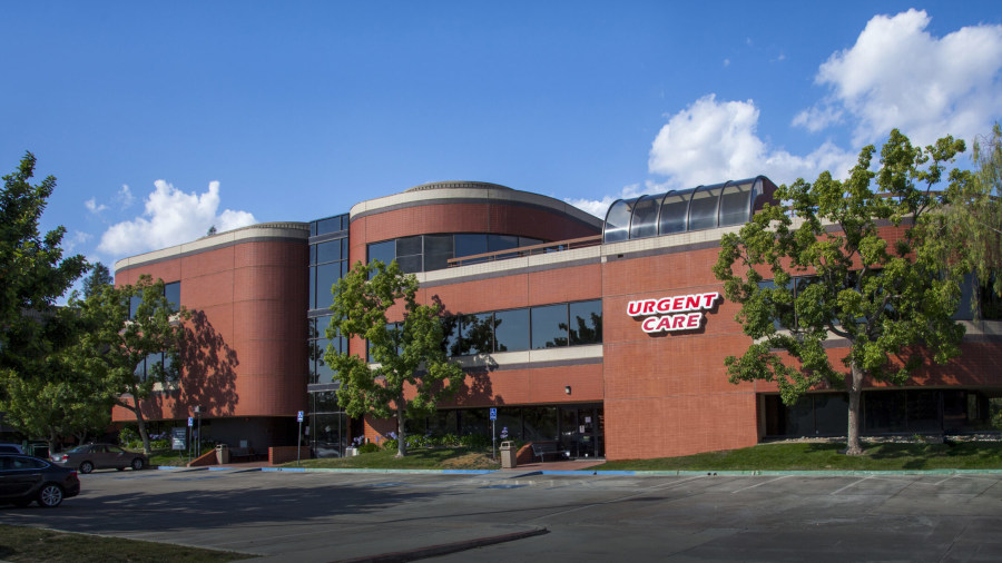 A photo of BAKERSFIELD FAMILY MEDICAL GROUP, INC.