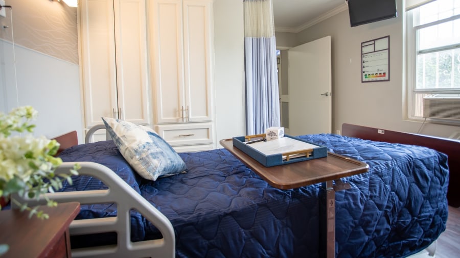 A photo of Paradise Valley Health Care Center