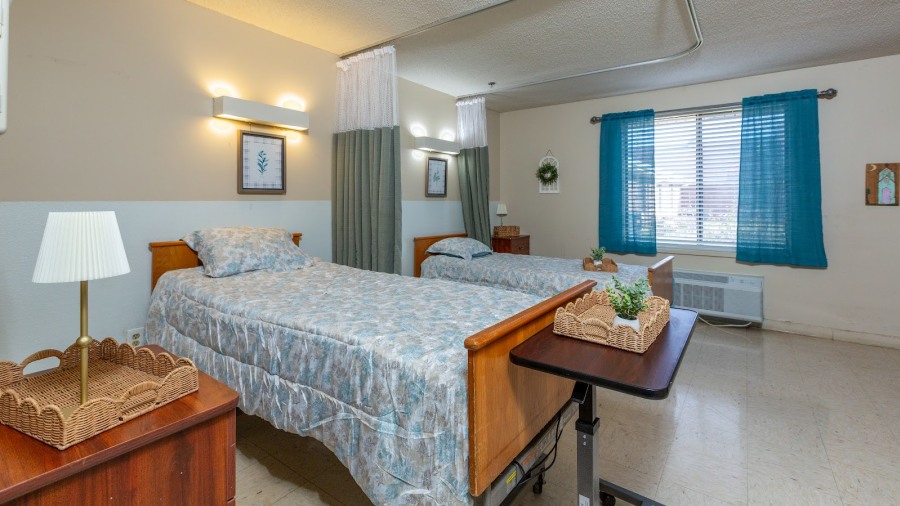 A photo of Carlyle Senior Care of McCoy