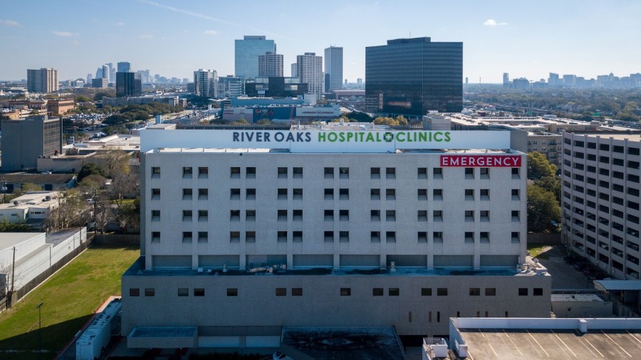 A photo of River Oaks Hospital and Clinics