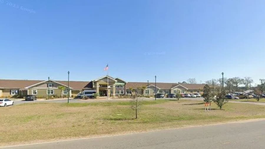 A photo of De Luna Health and Rehabilitation Center