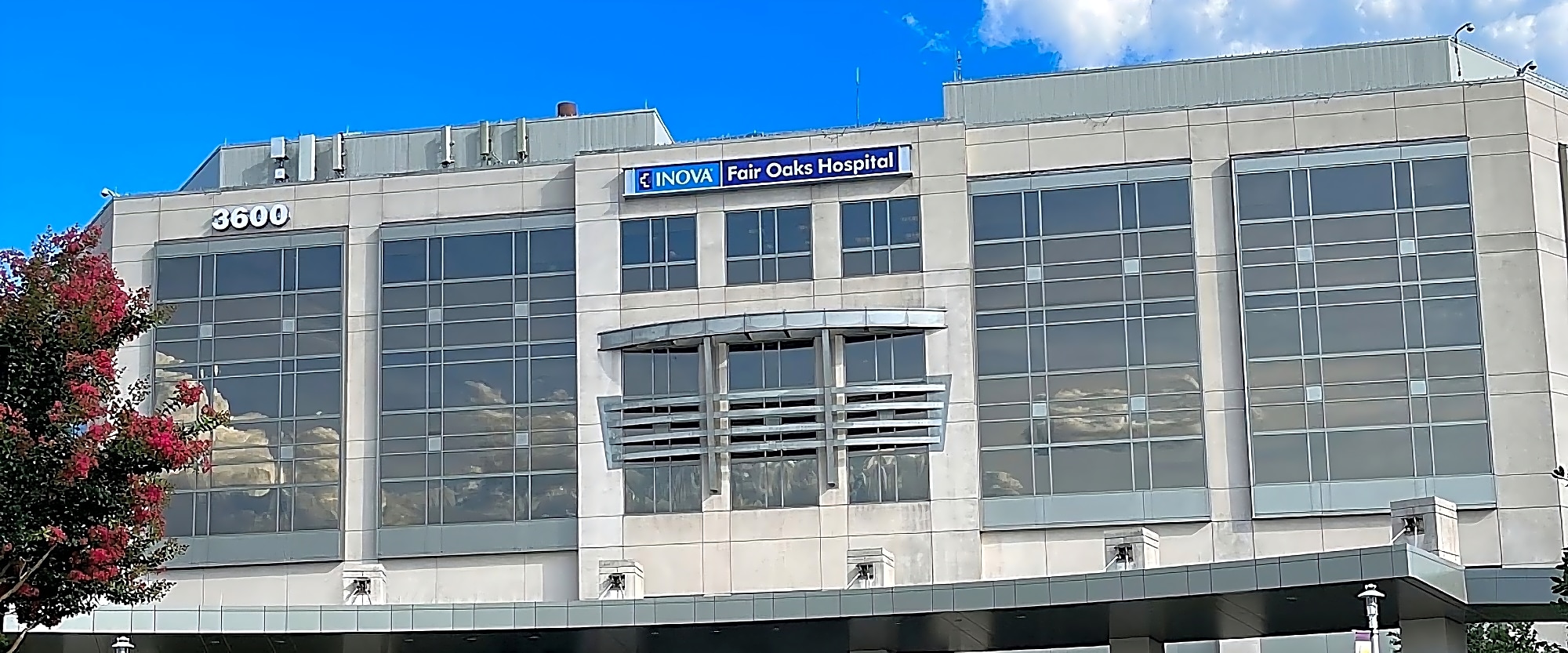 Inova Fair Oaks Hospital workplace