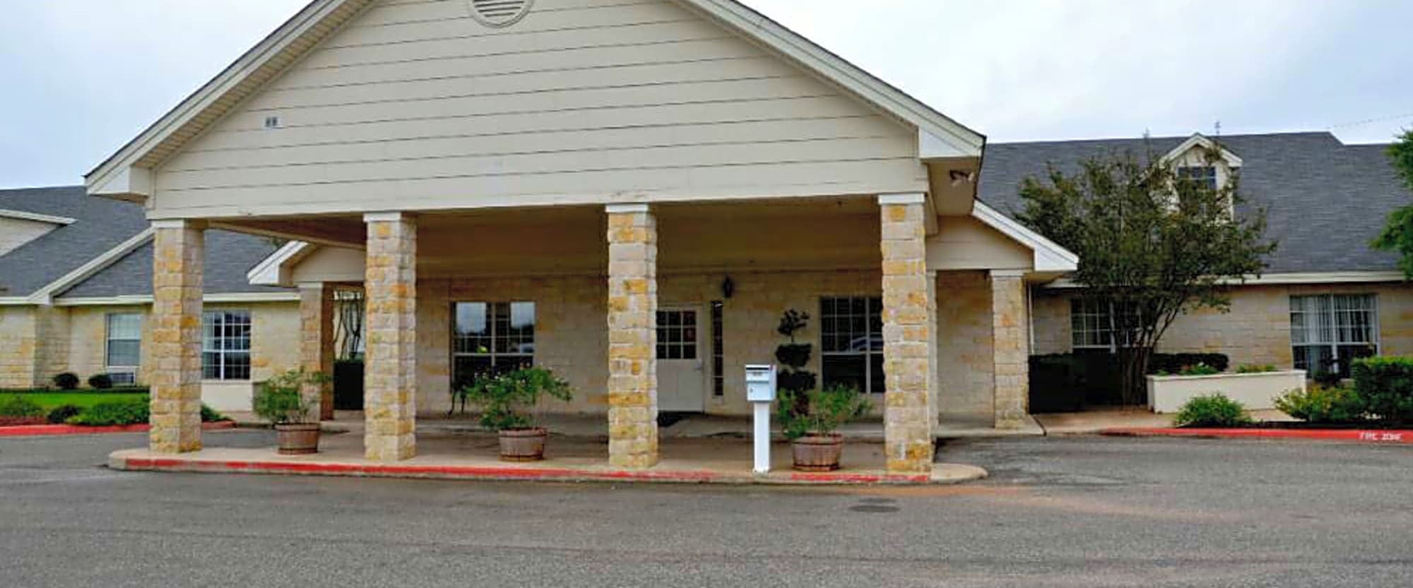 Stonebridge Health and Rehab - CARADAY Healthcare workplace