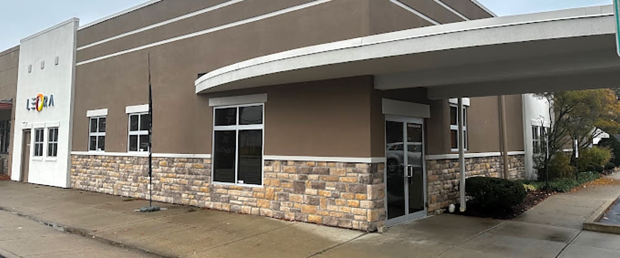 Leora workplace