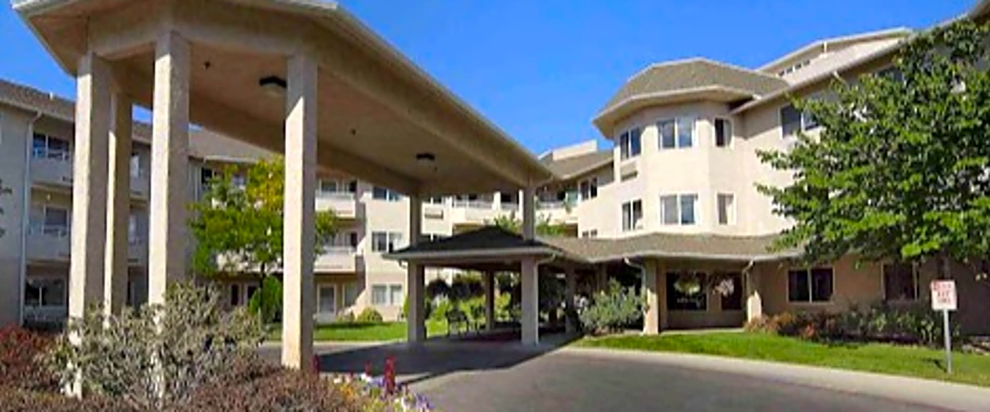 Stellar Senior Living workplace