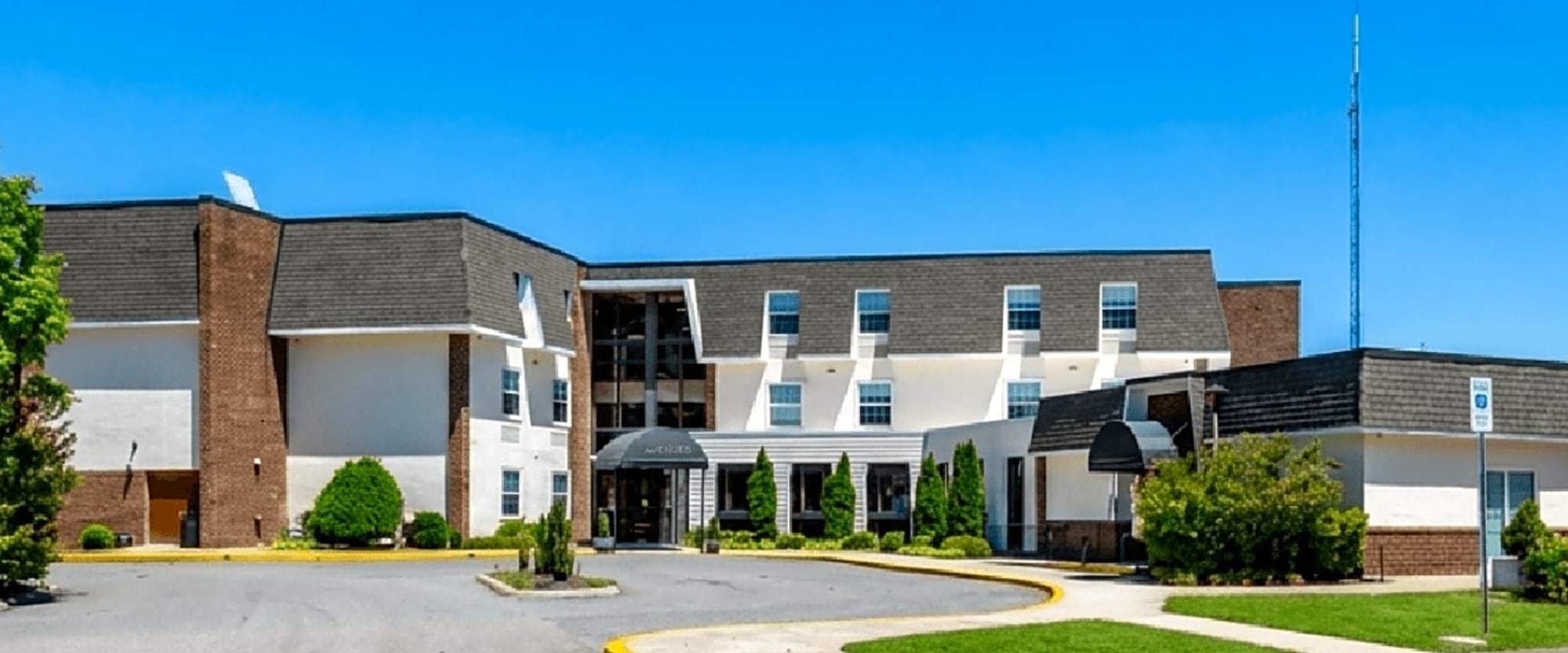 Avenues Recovery Center workplace