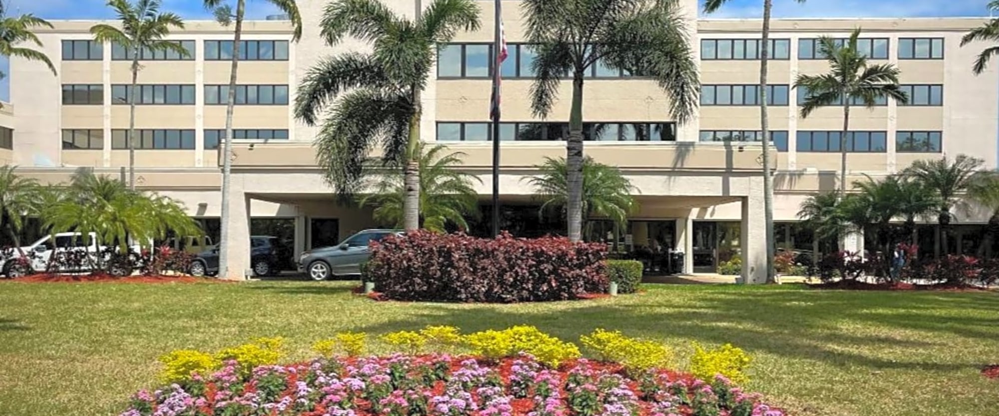 HCA Florida Lawnwood Hospital workplace