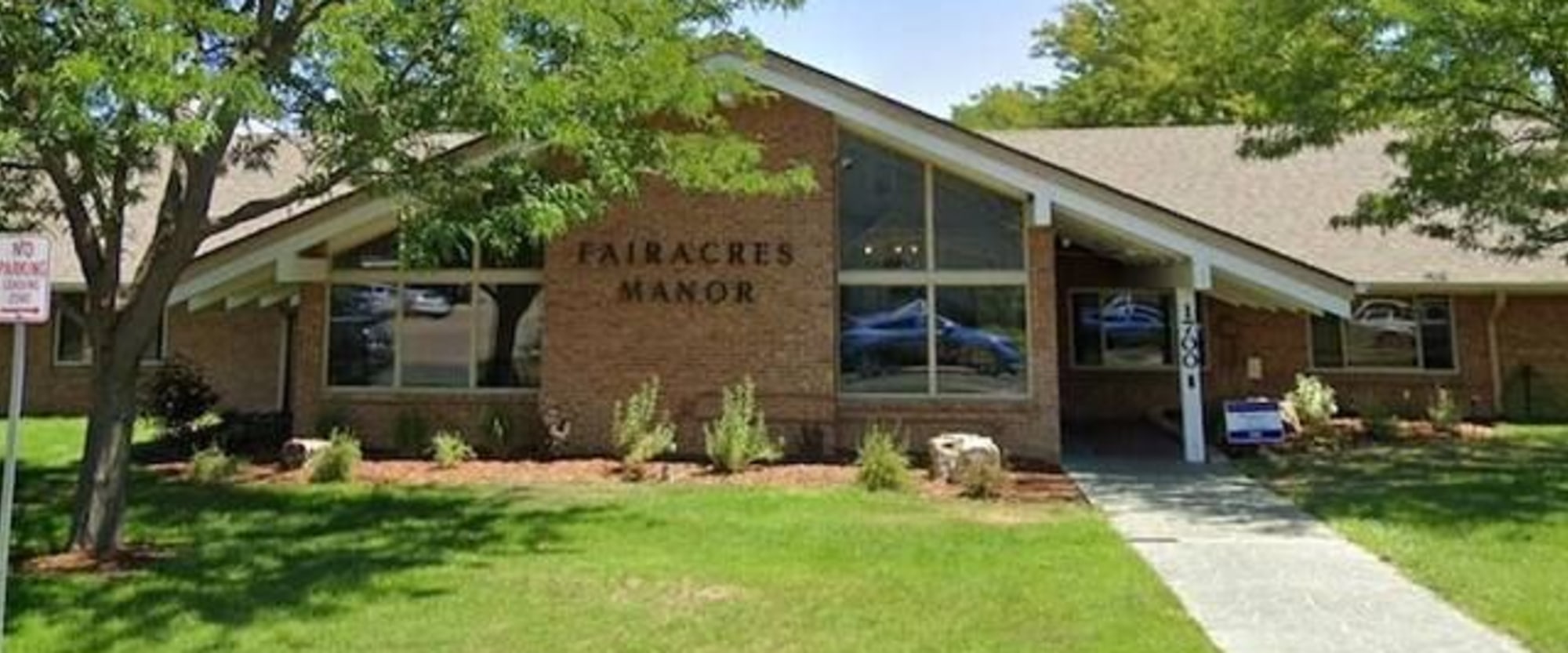 FAIRACRES MANOR workplace