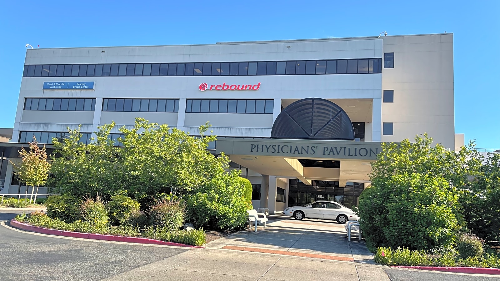 Rebound Orthopedics & Neurosurgery workplace