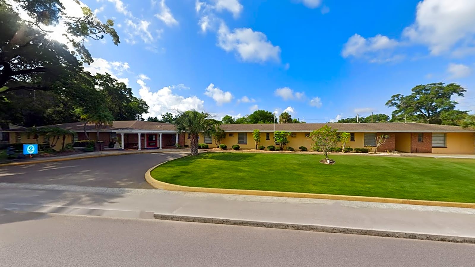 GOLFVIEW NURSING CENTER photo