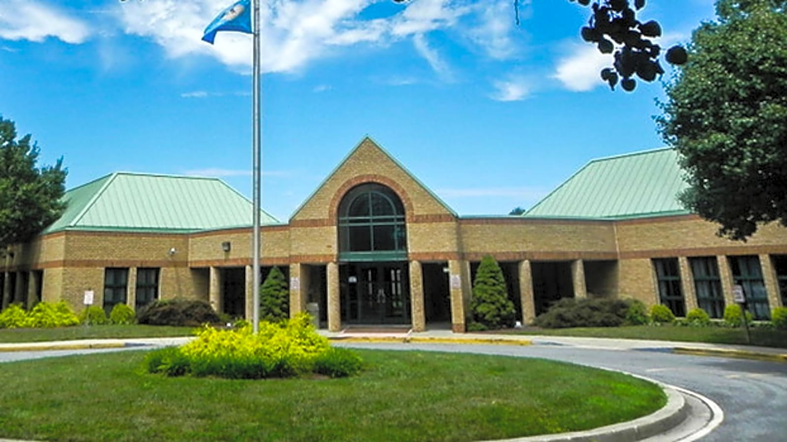 Apis Services, Inc. photo