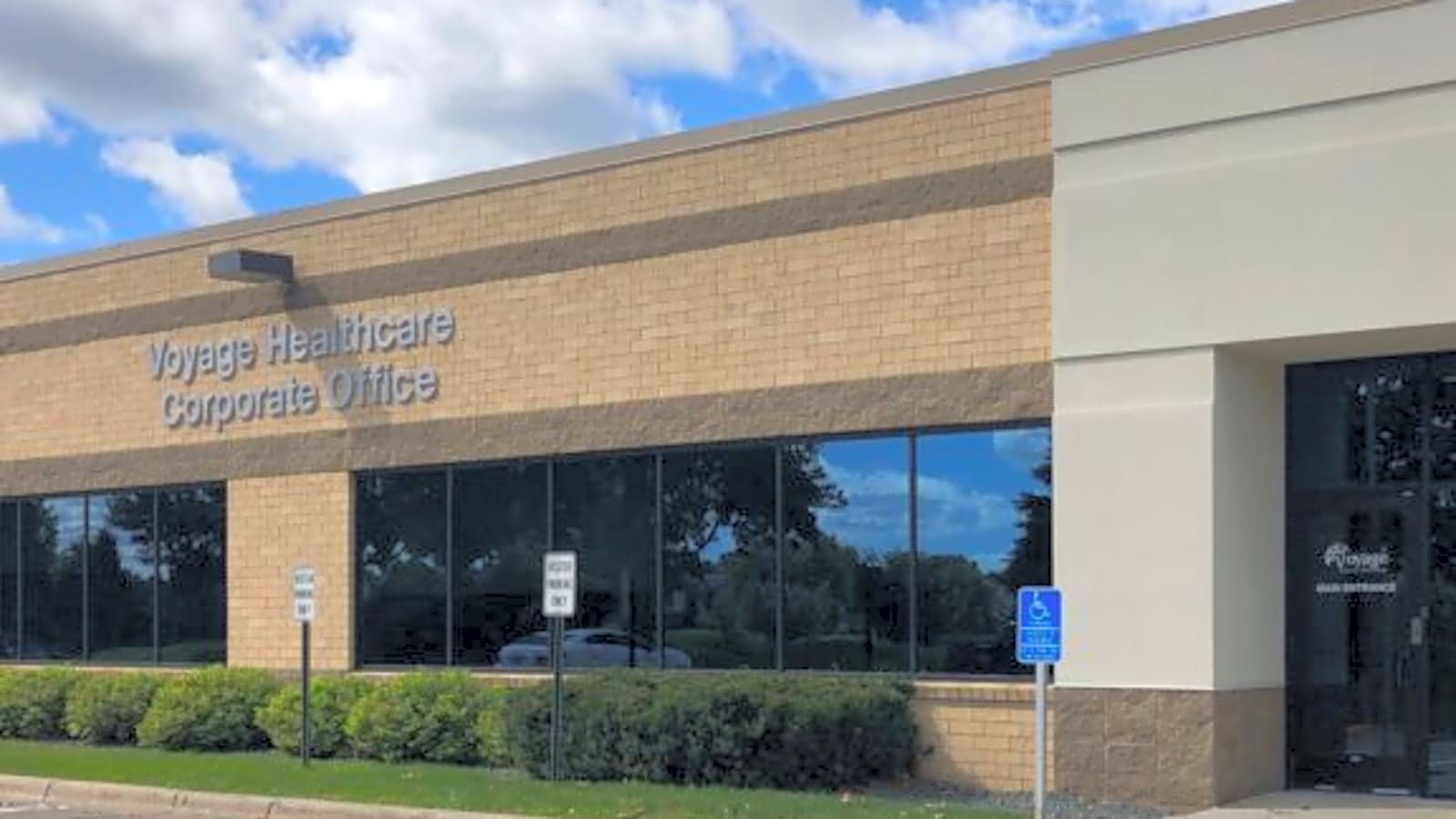 Voyage Health workplace