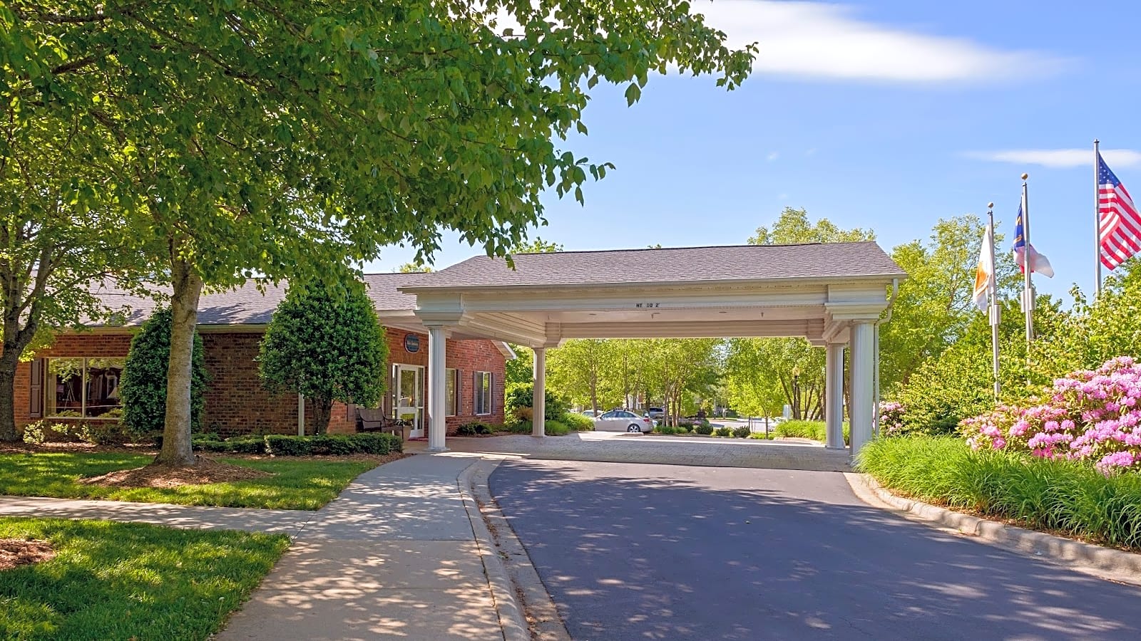 Life Care Center of Hendersonville workplace