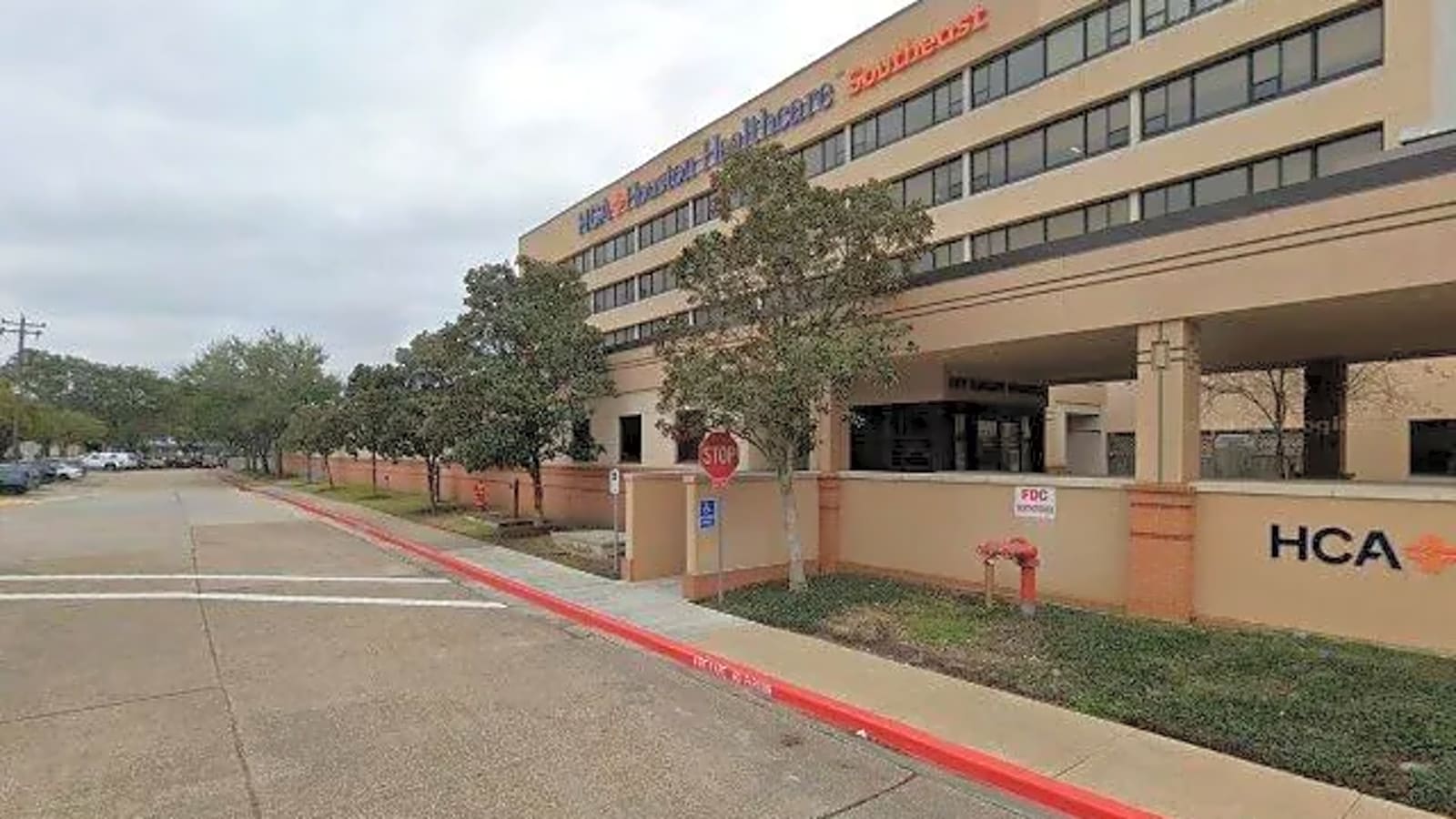 HCA Houston Healthcare Southeast workplace