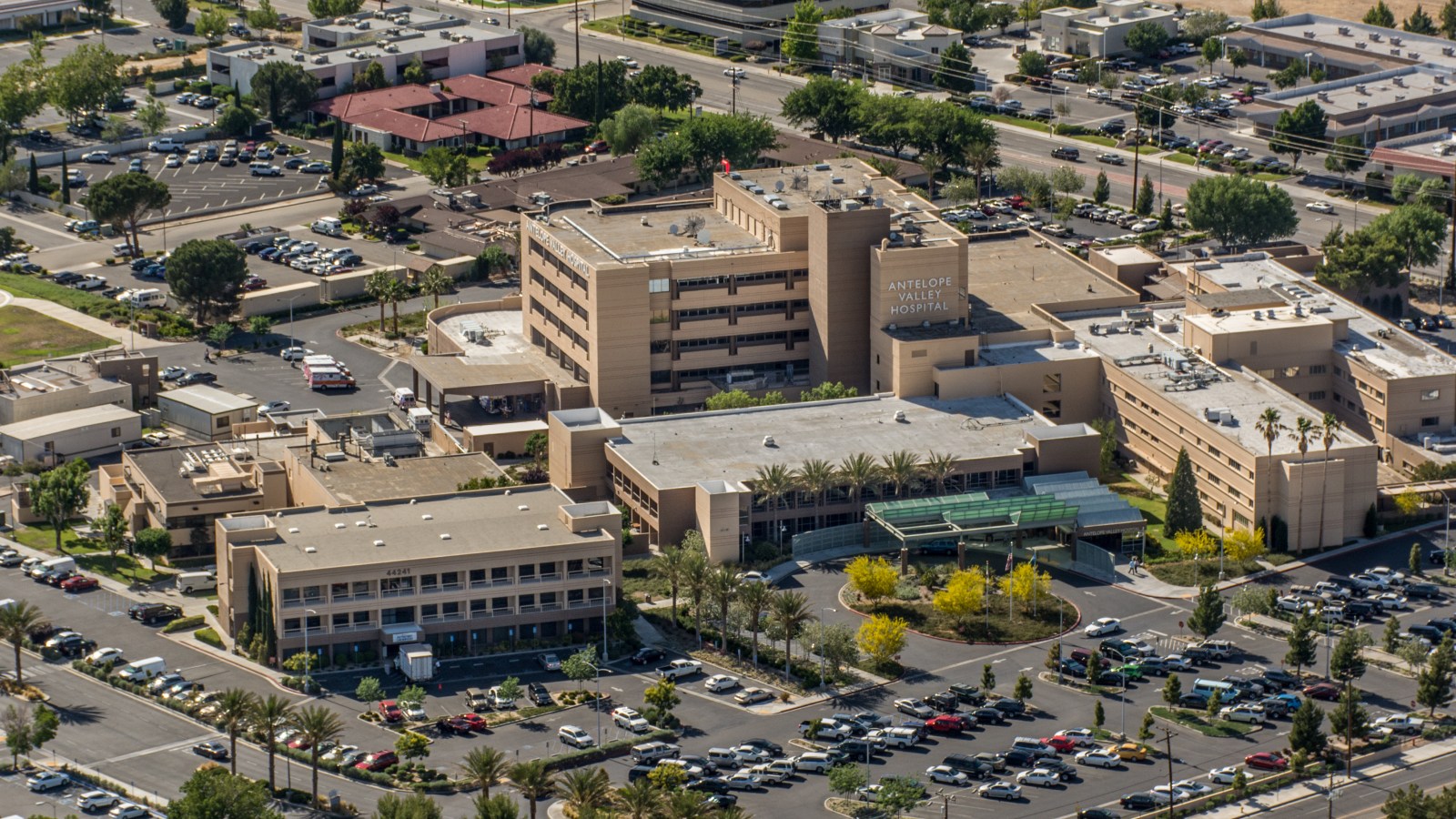 Antelope Valley Medical Center workplace