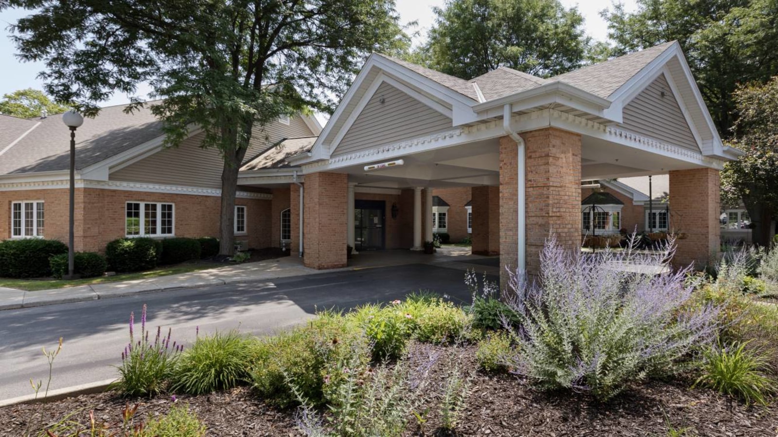 Complete Care at Hales Corners workplace
