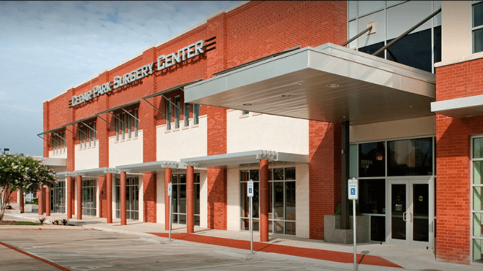 Surgeon's Point Surgery Center workplace