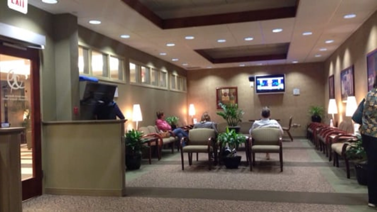 Illinois Sports Med & Ortho Surgery Ctr workplace