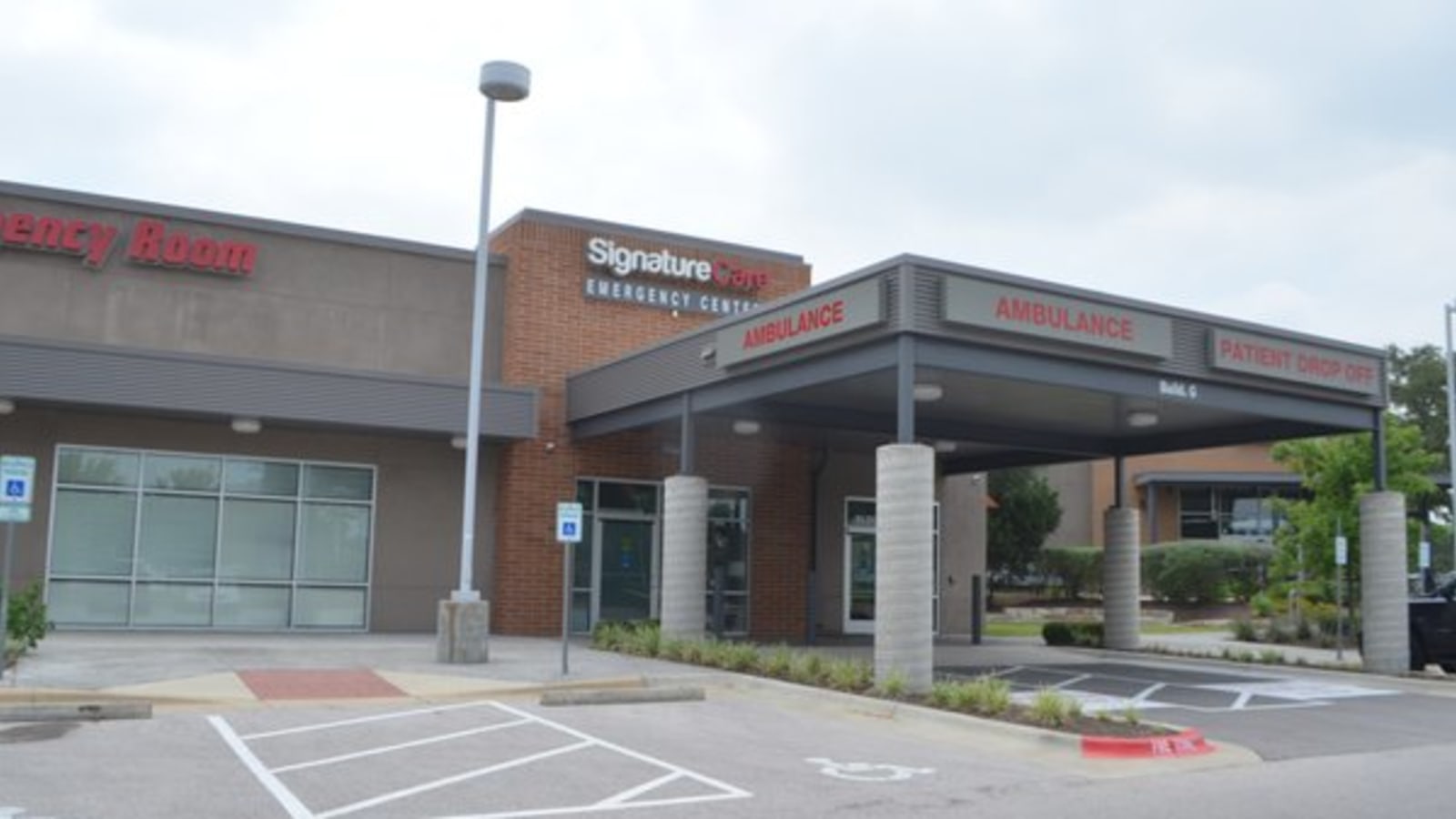 SignatureCare ER workplace