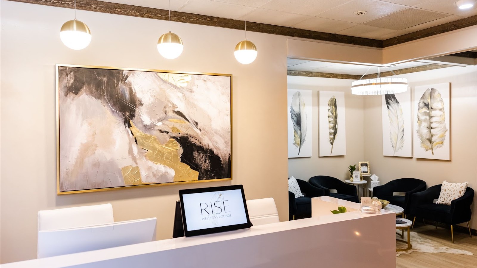 Rise Wellness Lounge workplace