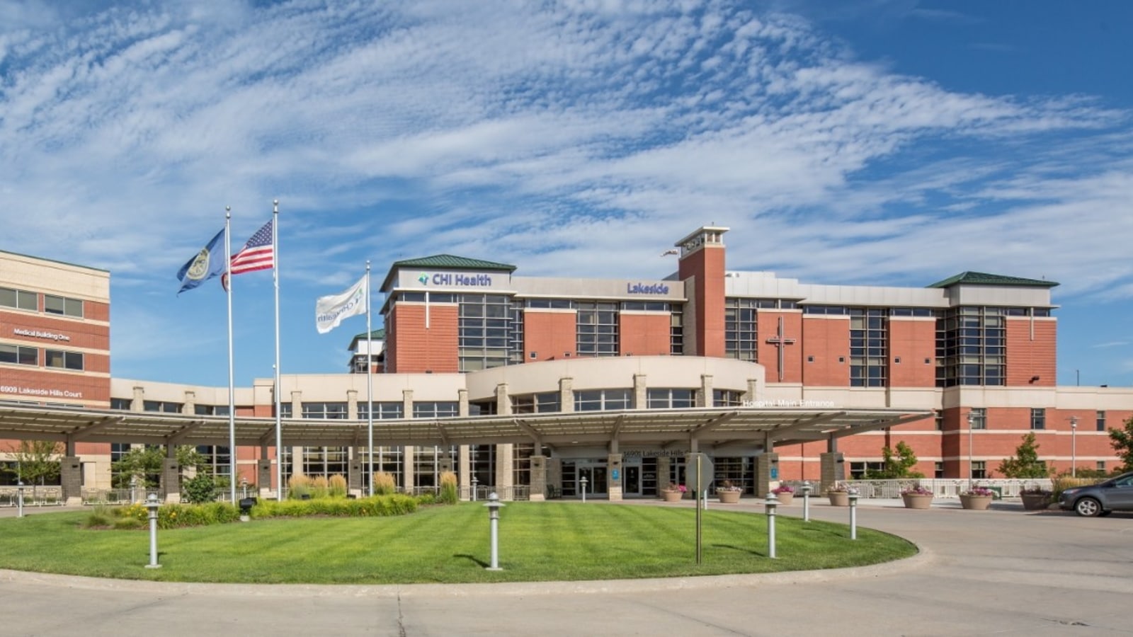 CHI Health Lakeside workplace