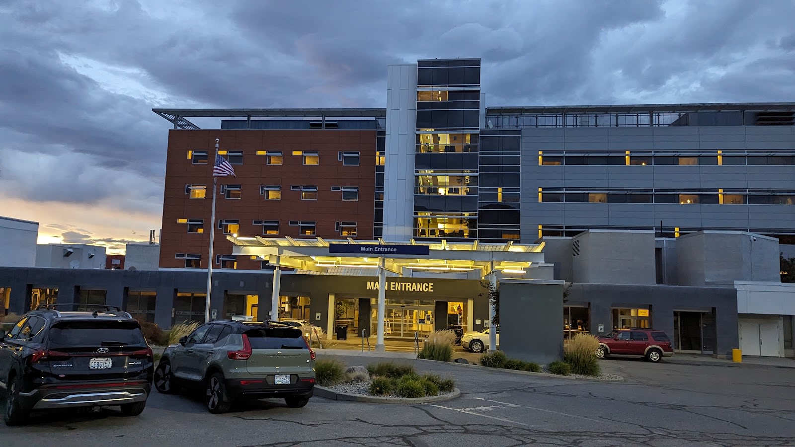 Confluence Health Hospital- Central Campus workplace