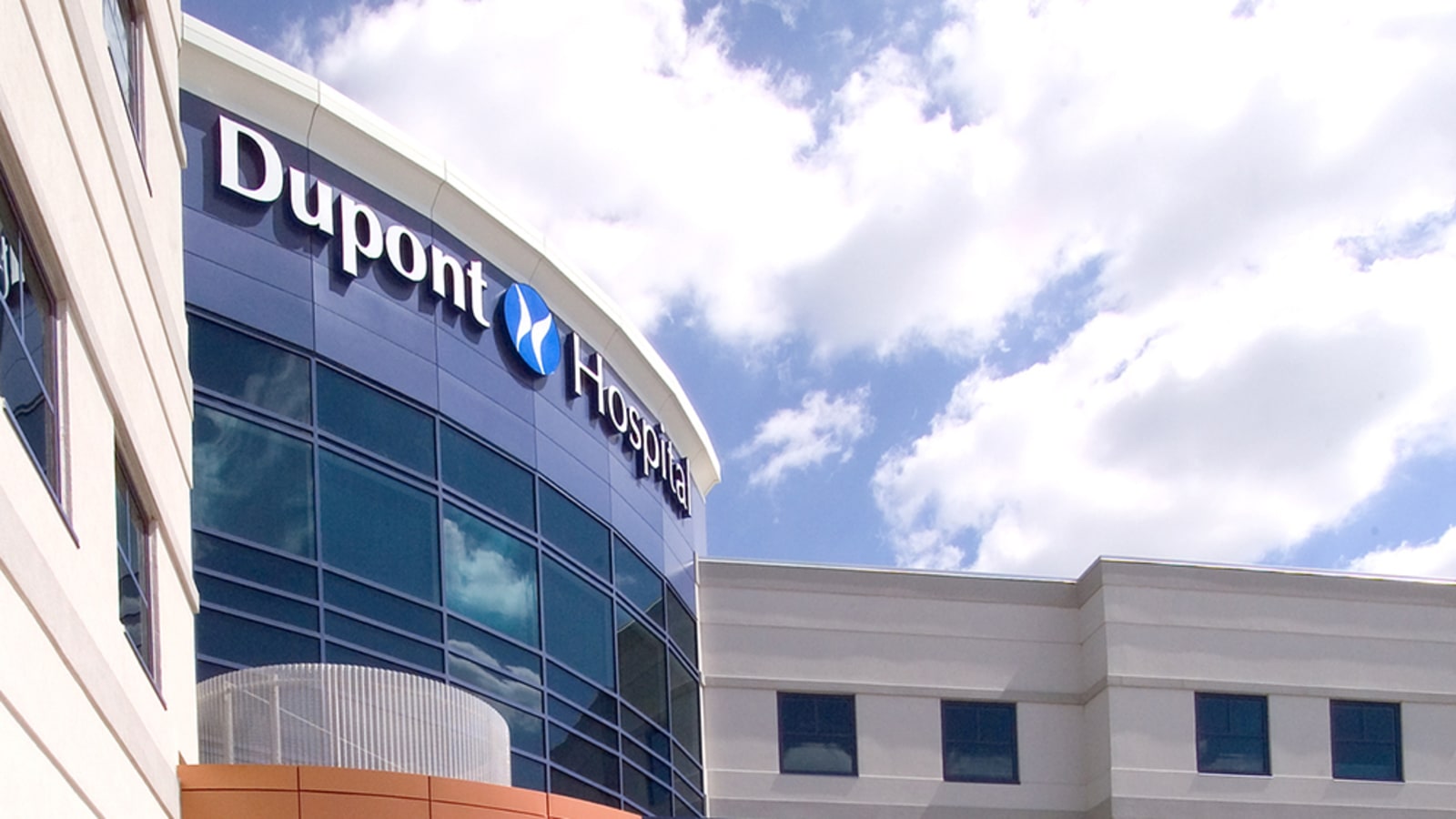 Dupont Hospital workplace