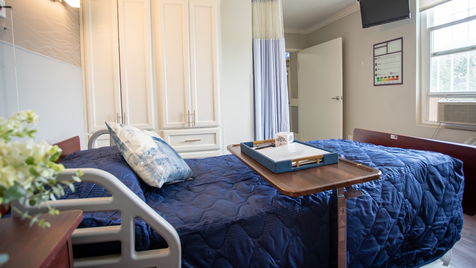 A photo of Paradise Valley Health Care Center