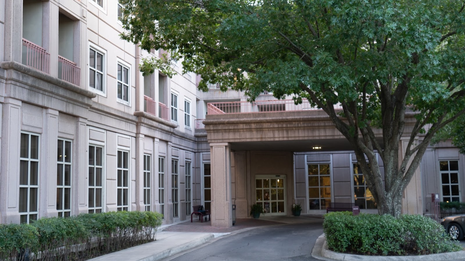 A photo of Parklane West Healthcare Center